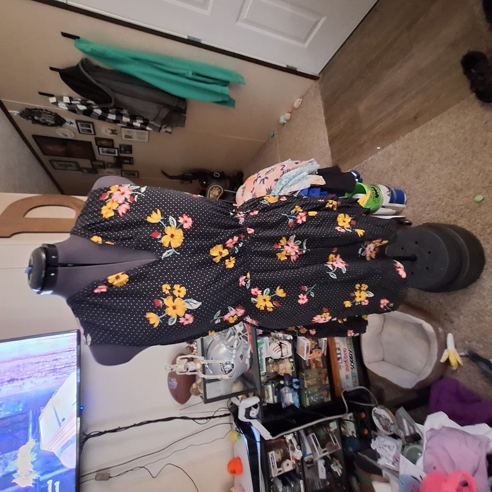 Old Navy Black Floral Dress